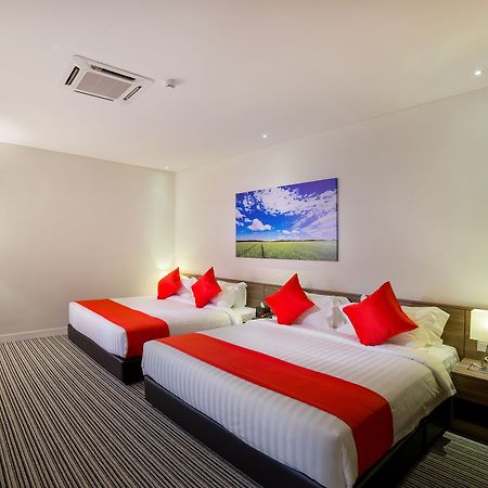 ริคคาร์ตัน แคปซูล โฮเต็ล Hotel กัวลาลัมเปอร์ ภายนอก รูปภาพ